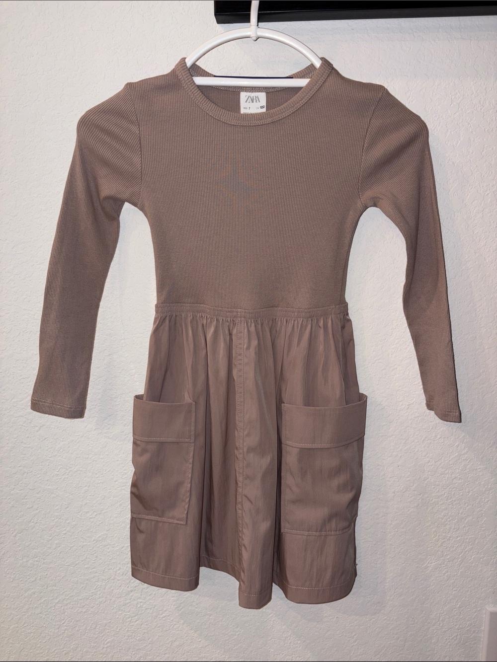 ZARA Girls' Long-Sleeve Pocket Dress in Taupe Brown
